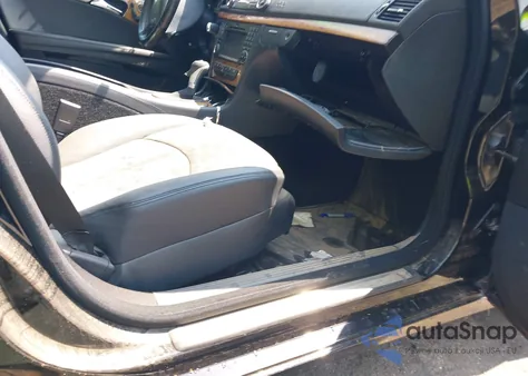 2009 Mercedes-Benz E 350 4Matic z USA, uszkodzony, nr VIN WDBUF87X49B434178